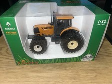 UNIVERSAL HOBBIES - Tracteur