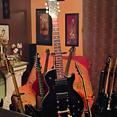 Epiphone string solid body - 6-string,