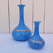 Paire de vases en opaline