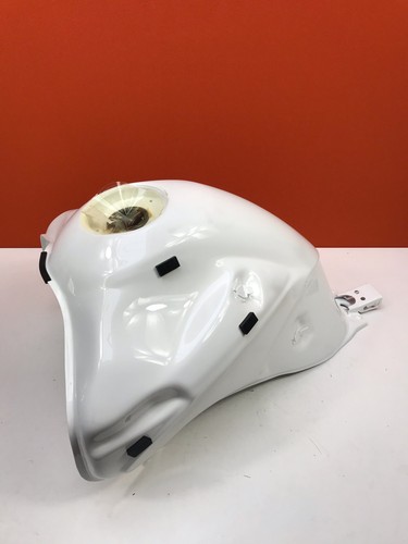 Réservoir carburant pour - de,
