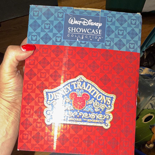 Enesco disney traditions - enesco,