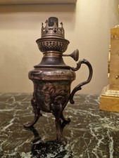 Lampe Ancienne A Pétrole En