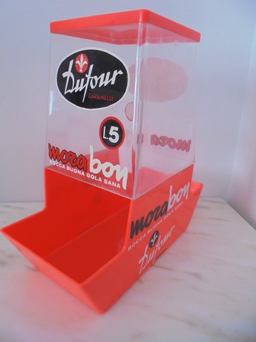 Distributeur bonbons - distributeur,
