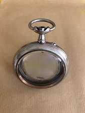 Gros boitier de montre à