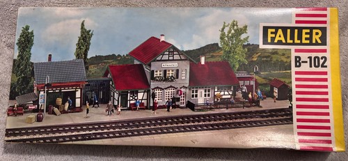Maquette gare faller b - ,