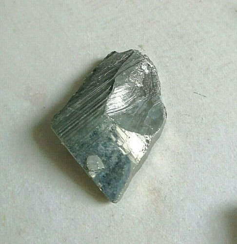 Pyrite 4 cm pierre - g,