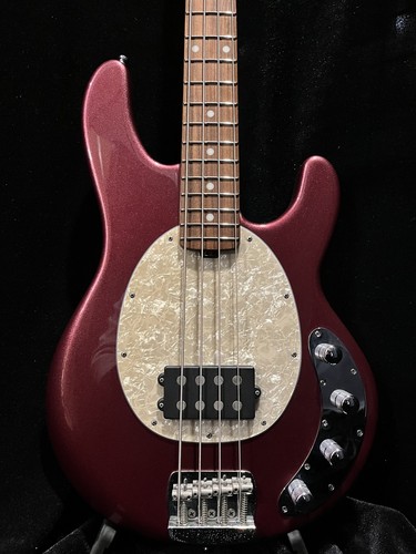 Music man stingray - music,