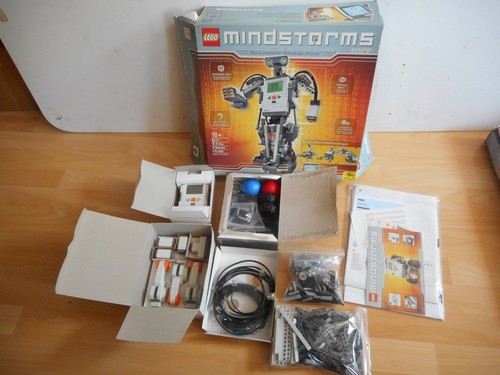 Lego mindstorms robot - robot, nxt