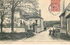 EURE ET LOIR FONTAINE LES RIBOUTS la maisonnette