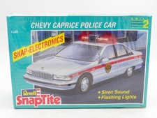 REVELL 1/25 MAQUETTE CHEVROLET