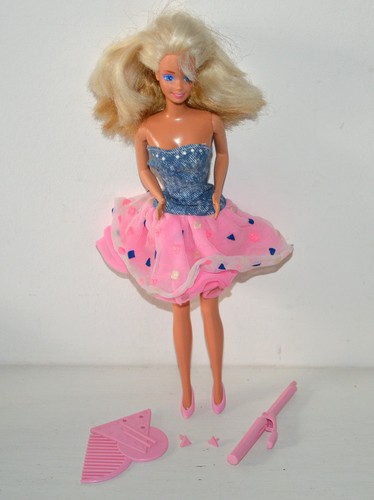 Ancienne poupée barbie - poupée,