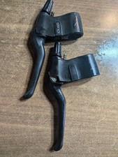 Paire de leviers  de frein