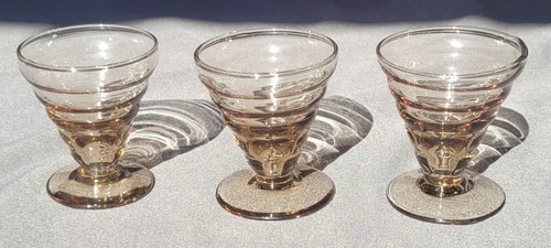 Lot petits verres - lot,