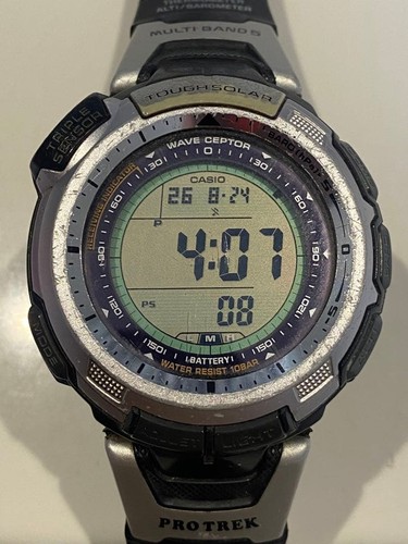 Montre numérique casio pro - montre,