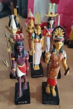 8 figurines egyptienne