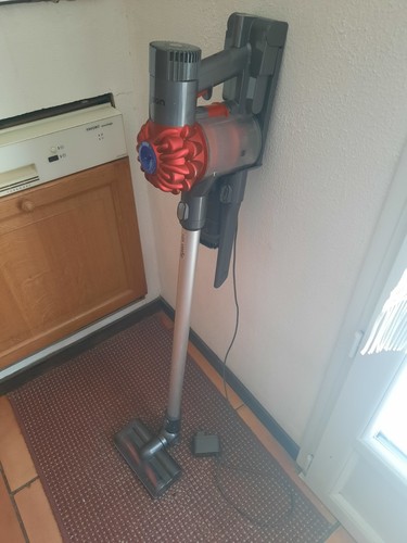 Aspirateur dyson - aspirateur,