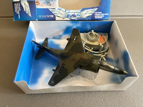 Avion miniature militaire - avion,