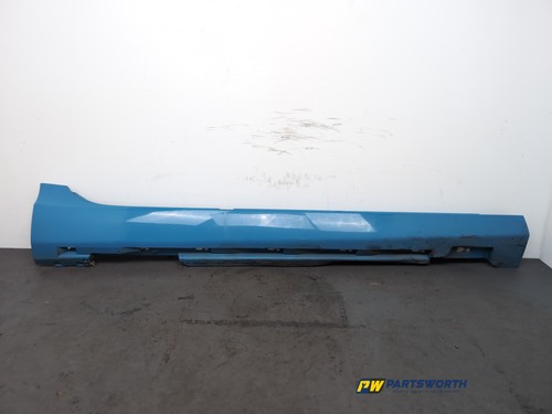 Volvo v40 design 525 526 - v40, r-design