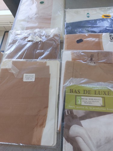 Lot paires bas nylon - lot,