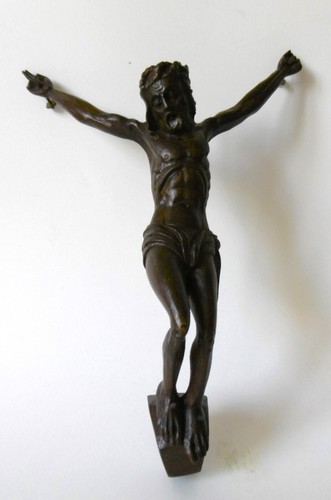 Christ noyer sculpte signe - noyer, sculpte,