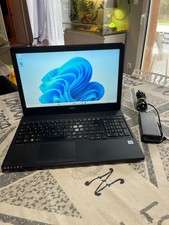 (12) pc portable fujitsu A557