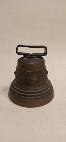 Cloche vache ancienne bronze - vache,