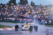 photo signée Thierry Boutsen