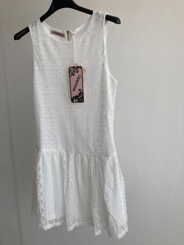 Robe tunique dentelle blanche