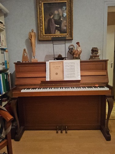 Piano droit dietmann - piano,