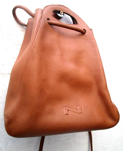 Nathan sac dos - à, main