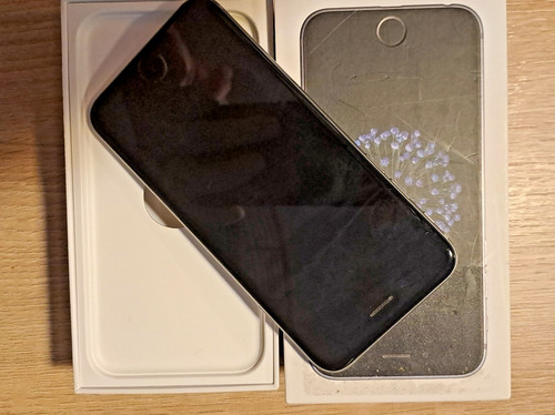 Apple iphone 16 - 6, go-