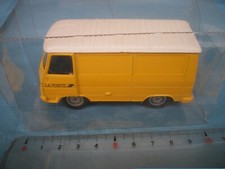 Peugeot J9 La Poste 1981 -1989 1/50 Solido 2120 box rhodoïd perso près 1/43