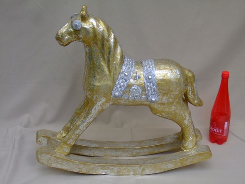 Ancien grand cheval bascule - cheval, a