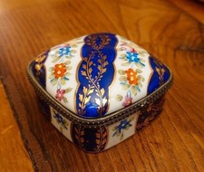 Boite à bijoux en porcelaine