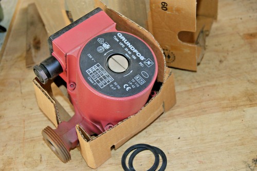 Pompe chaudiere circulateur - de,