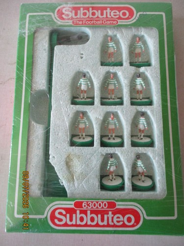 Subbuteo lightweight team - team, 25