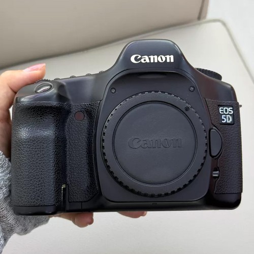 Canon eos mark - canon, digital