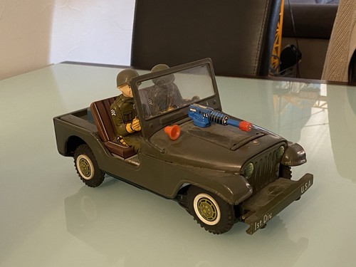 Jouet ancien tôle jeep - en,