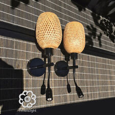 Paire d' Appliques Murales Noires, Bambou Tressé avec Liseuse. @timeislight.