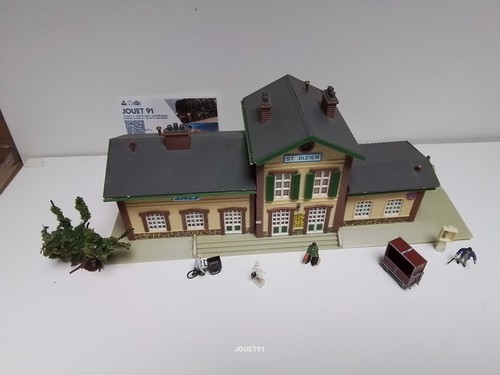 Faller ref 106 scene - ref,