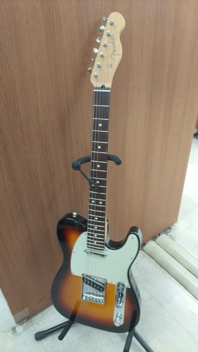 Guitare électrique fender - guitare,