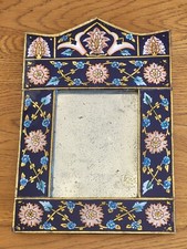 Miroir Oriental Cadre en Verre Peint de Fleurs Roses sur Fond Bleu 29,5 cm