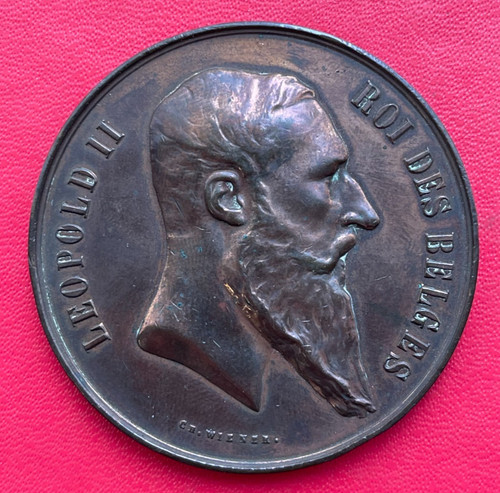 Belle médaille bronze - belle, en