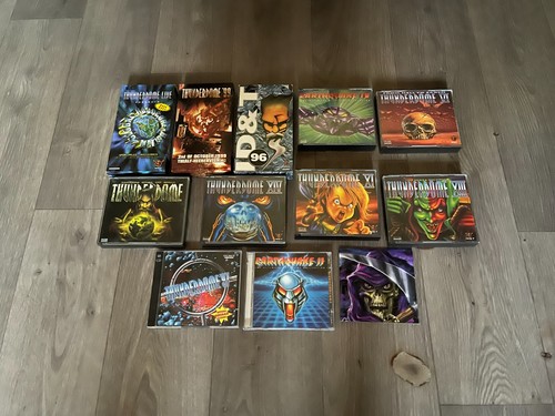 Lot cds vhs - lot, thunderdome