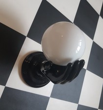 Lampe murale An.80 forme main