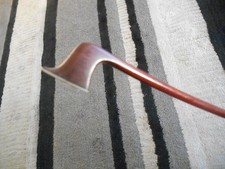 ANCIEN ARCHET DE VIOLON