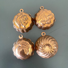 Lot de 4 Mini Moules Vintage