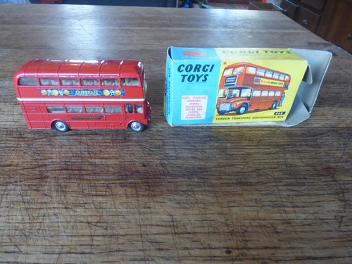 Corgy toys london routemaster - corgy,