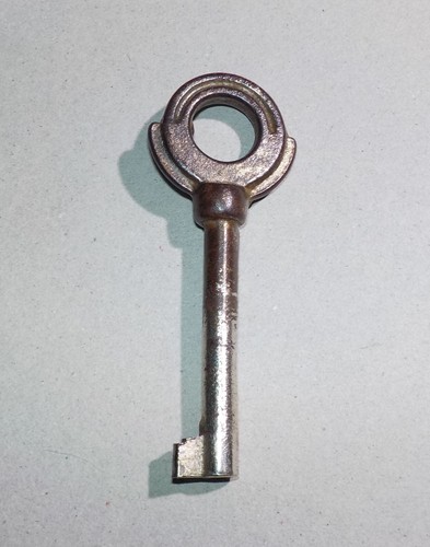 Clé meuble pour - de,