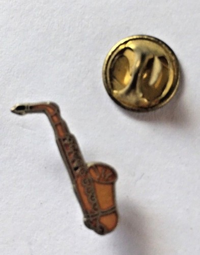 Vintage lapel pin music - lapel,